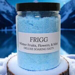 NEW Soaking Bath Salts. Winter fruits & flowers scent.